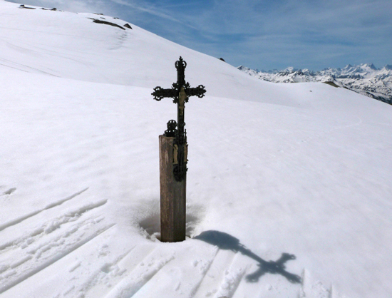 Cross, Pierre Lory, Orelle Cross, Pierre Lory, Orelle