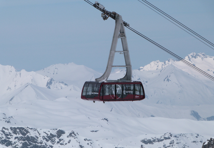 Caron cable car, Val Thorens Caron cable car, Val Thorens