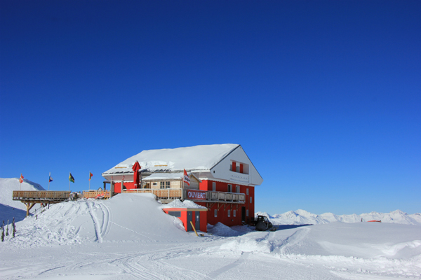 Caribou, mountain restaurant, Val Thorens Caribou, mountain restaurant, Val Thorens