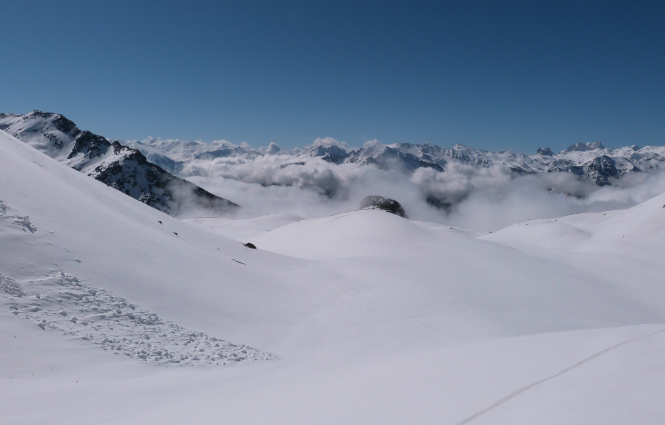 Around 2482m Combe sans nom - around 2482m spot height