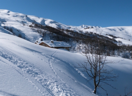 Chalet near Col de la Fenetre Chalet near Col de la Fenetre