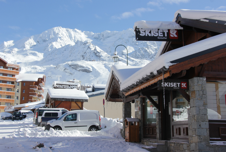 Goitschel ski shop in Val Thorens Goitschel ski shop in Val Thorens