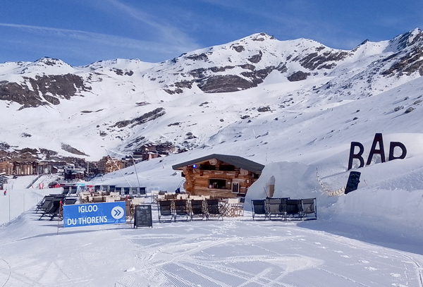 Igloo bar Val Thorens Igloo bar near Moraine lift