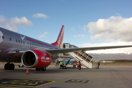 Jet2 aircraft, Geneva