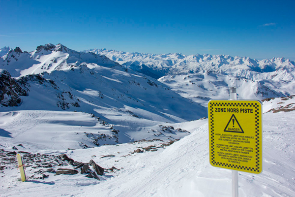 Way into the Vallon du Lou