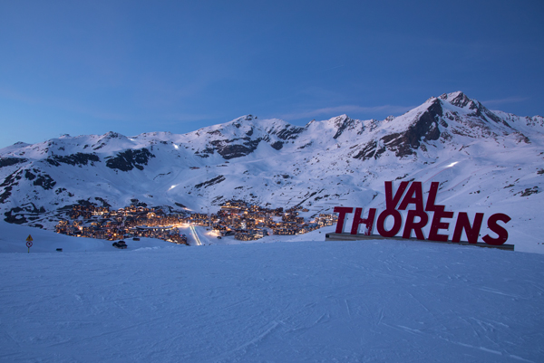 Val Thorens by night